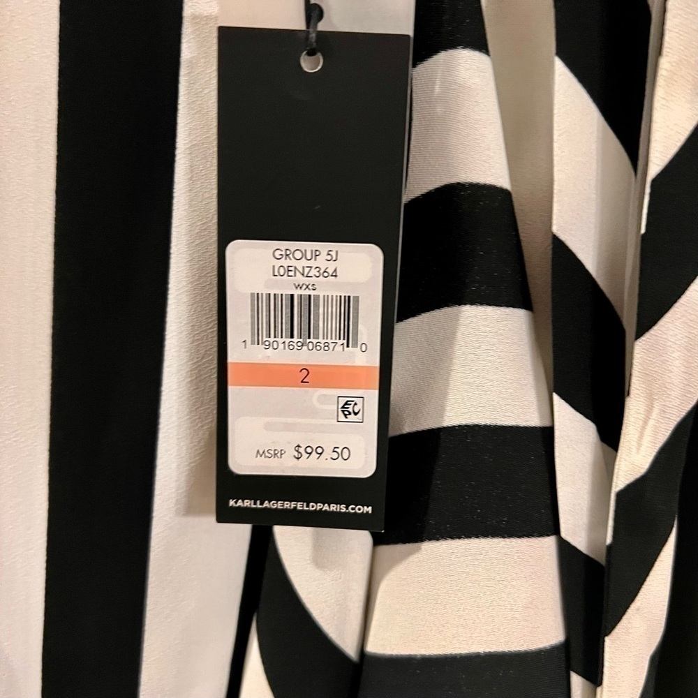 karl LAGERFELD black and white stripped skirt. Size 2. NWT - Picture 6 of 6
